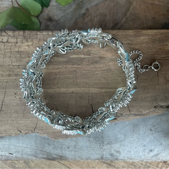 Coro Enamel & Rhinestone Brooch & Bracelet Set Pastel Blue - Picture 10 of 15